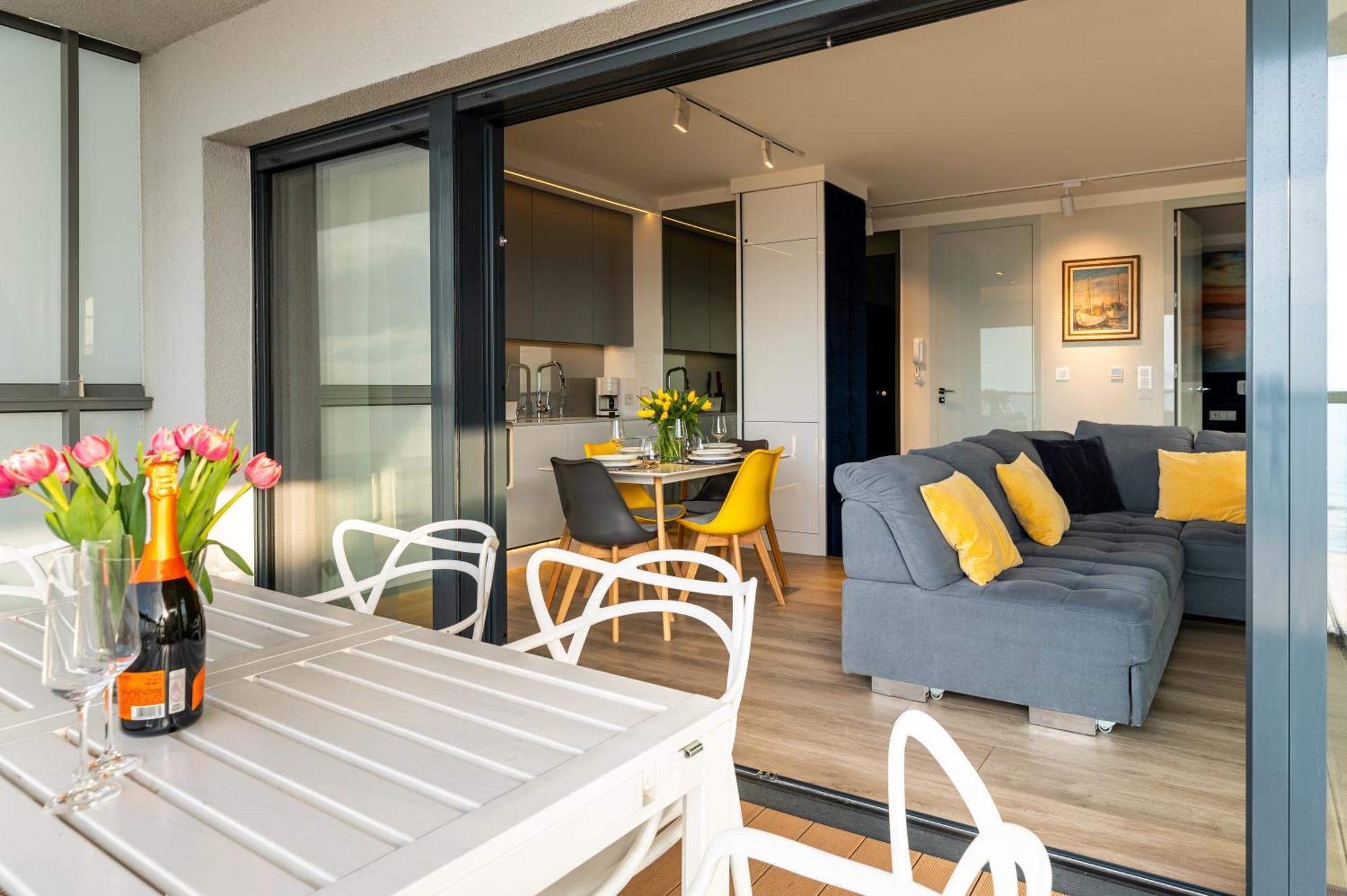 Dziwnów Apartament Dream View Gardenia Front מראה חיצוני תמונה