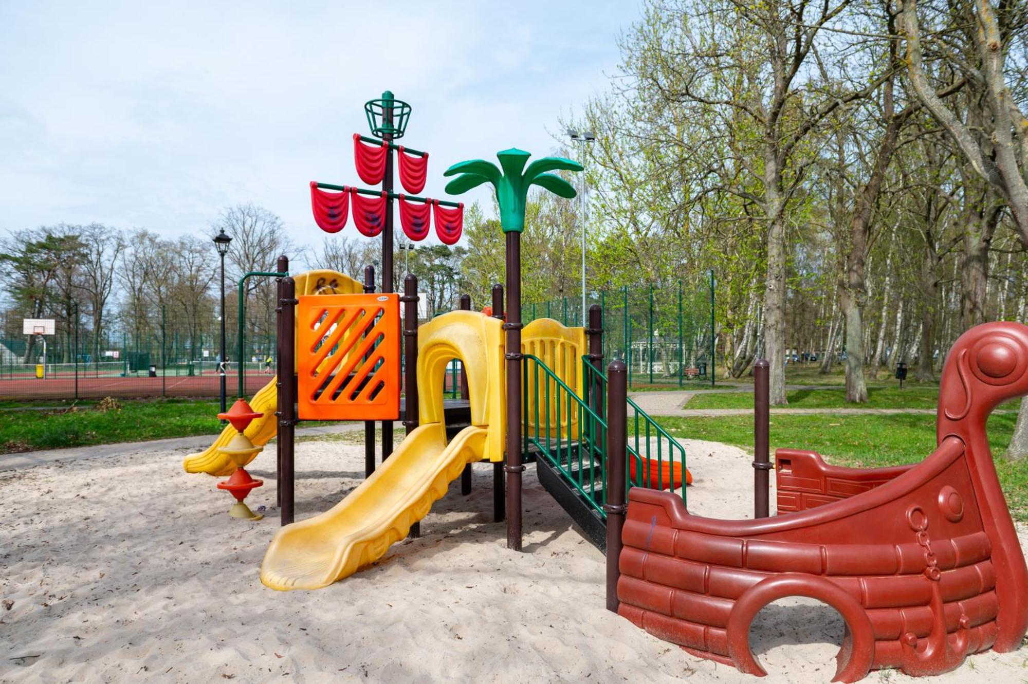 Dziwnów Apartament Dream View Gardenia Front מראה חיצוני תמונה